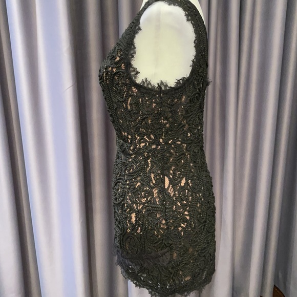 Sexy dress - Picture 3 of 8